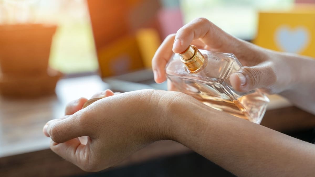 How to Make Your Perfume A Long Lasting Perfume